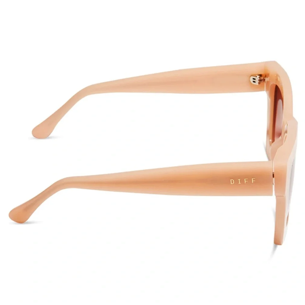DIFF Dani Sunglasses Faded Citrus Frame Dusk Gradient Lenses NWT
